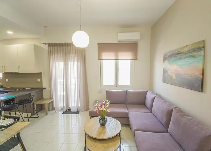 Centre Oasis: Renovated With Roof Garden Apartment Chania (Crete)